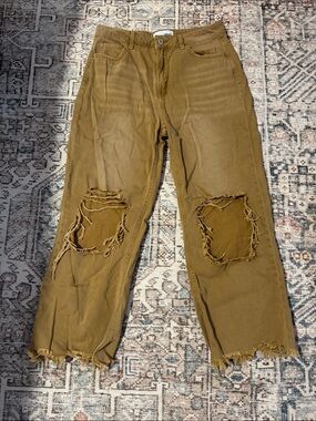 Women’s Ankle Cropped Distressed Jeans - Mustard